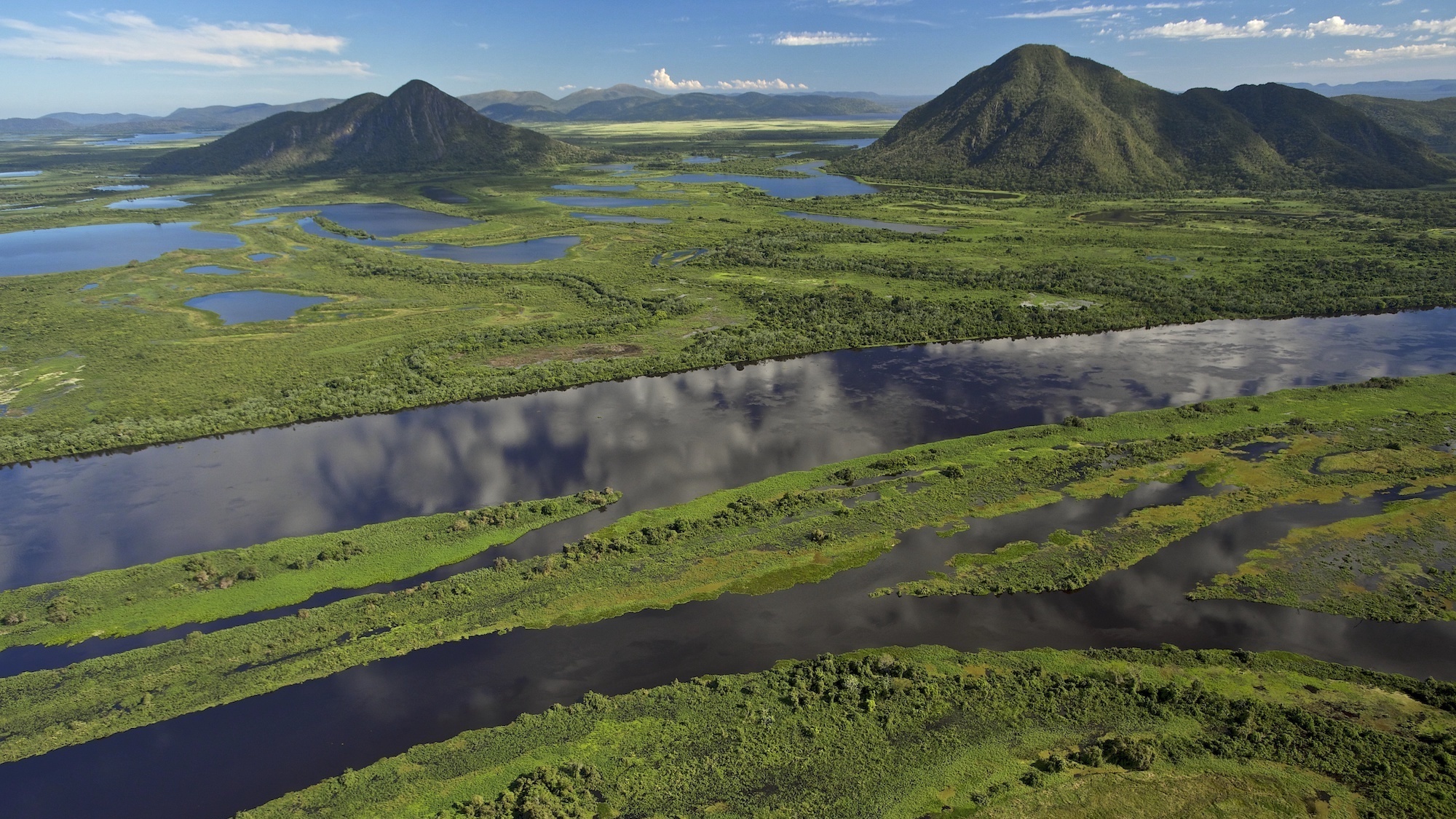 A Waterway Mission in Brazil Imperils a Monumental Tropical Wetland